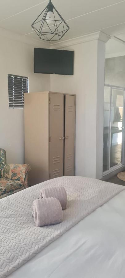 Dewdrop Farm Stay Ermelo Ngoại thất bức ảnh